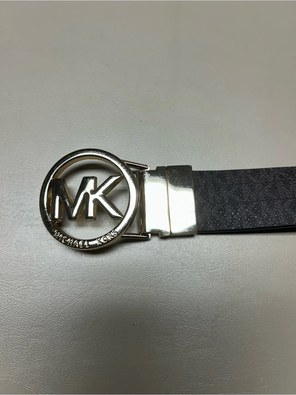 Reversible Black/Brown Michael Kors Women's Leather Belt with Logo Buckle